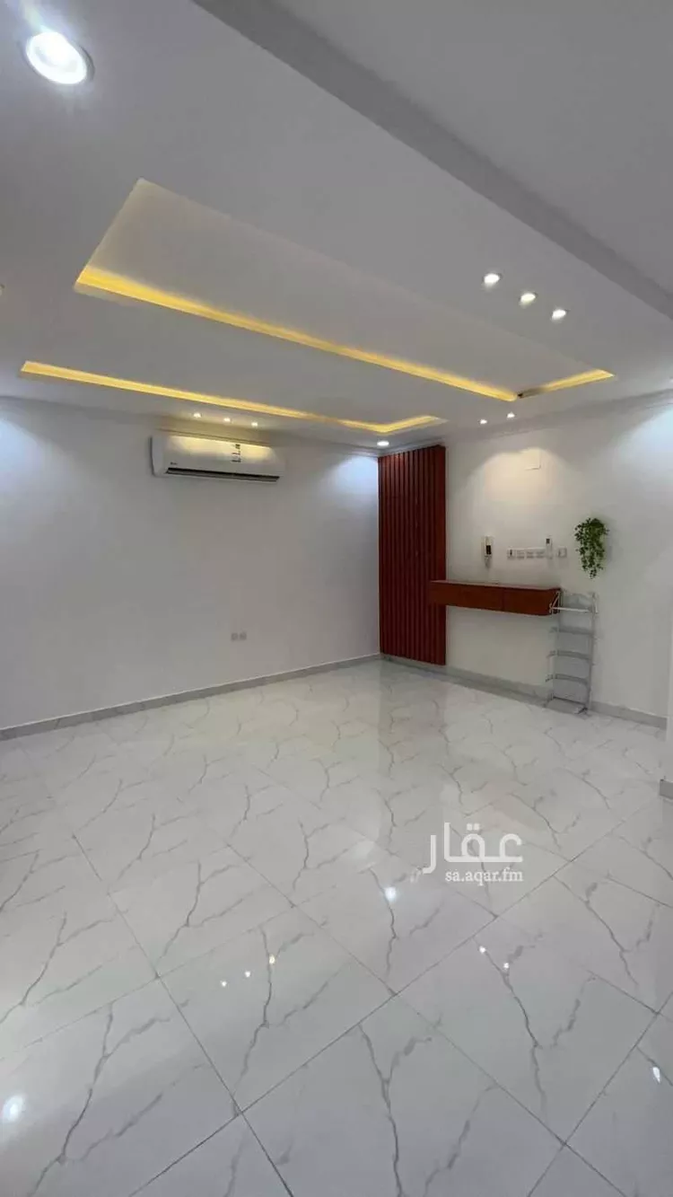 فيلا للإيجار في شارع وادي الحياة, حي ظهرة لبن, مدينة الرياض, منطقة الرياض صورة 3