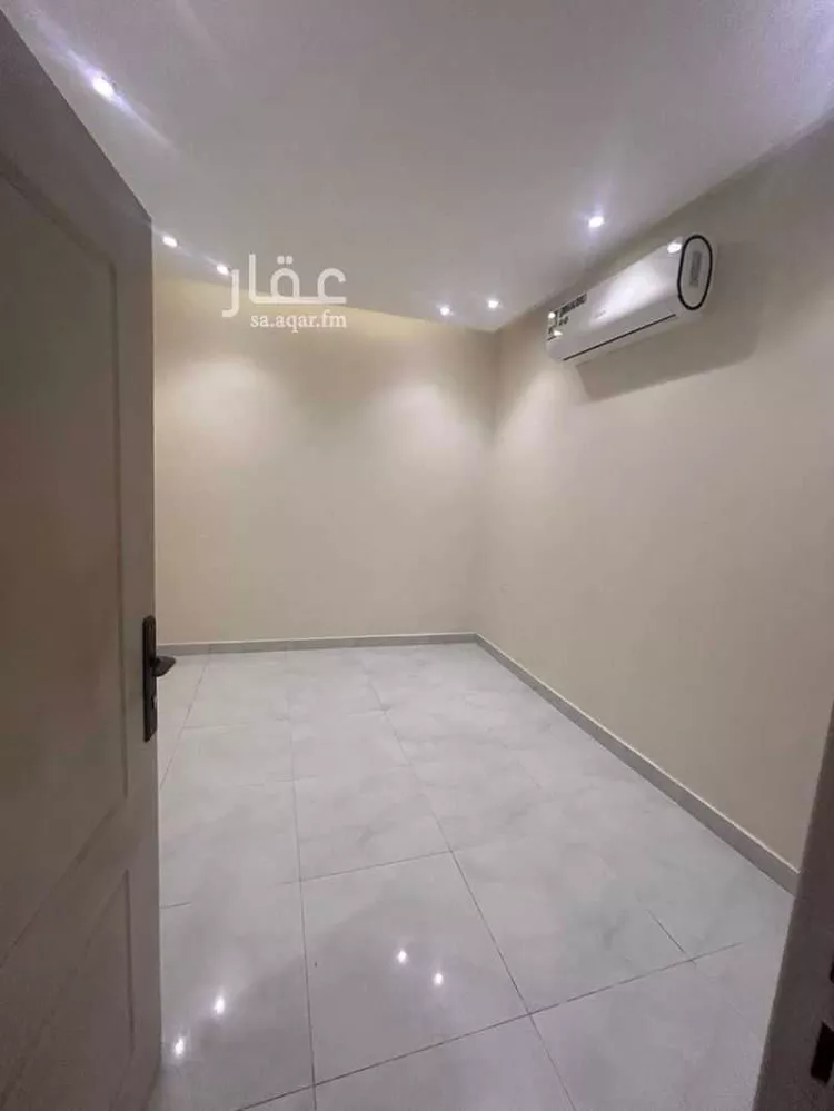شقة للإيجار في شارع المفضل بن المهلب, حي المعذر, مدينة الرياض, منطقة الرياض صورة 2