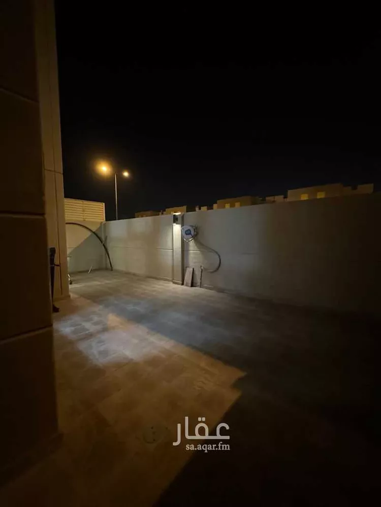 فيلا للإيجار في شارع علي بن أسعد, حي مطار الملك خالد الدولي, مدينة الرياض, منطقة الرياض صورة 4