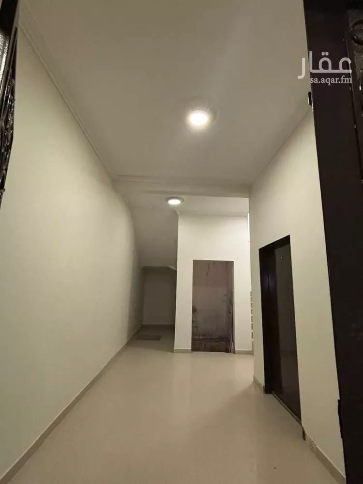 عمارة للإيجار في شارع العليا 16, حي العليا, مدينة المزاحميه, منطقة الرياض صورة 3