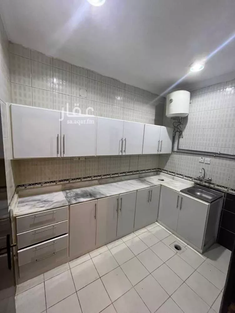 شقة للإيجار في شارع قطيات, حي الناصرية, مدينة الرياض, منطقة الرياض صورة 2