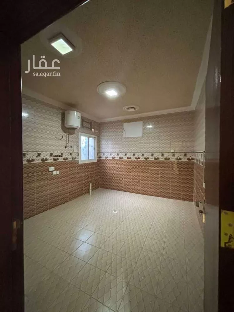 شقة للإيجار في شارع القحيف العقيلي, حي العزيزية, مدينة الرياض, منطقة الرياض صورة 3