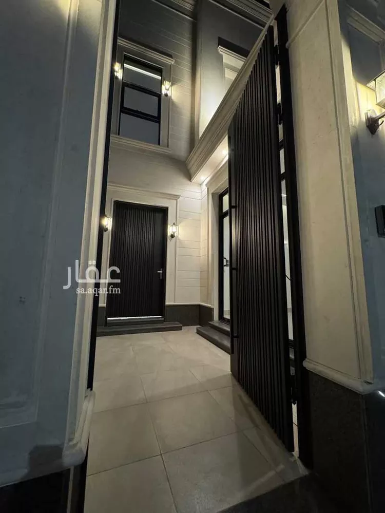 فيلا للبيع في شارع عدي بن مسافر, حي الشفاء, مدينة الرياض, منطقة الرياض صورة 4