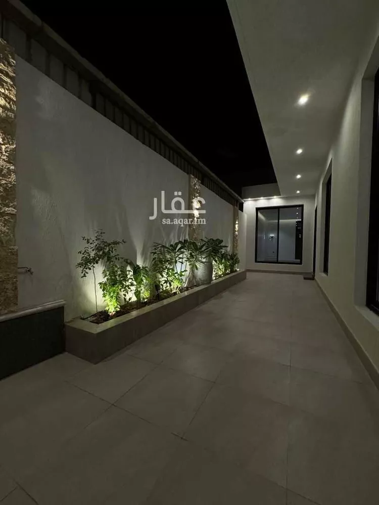 فيلا للبيع في شارع عدي بن مسافر, حي الشفاء, مدينة الرياض, منطقة الرياض صورة 5