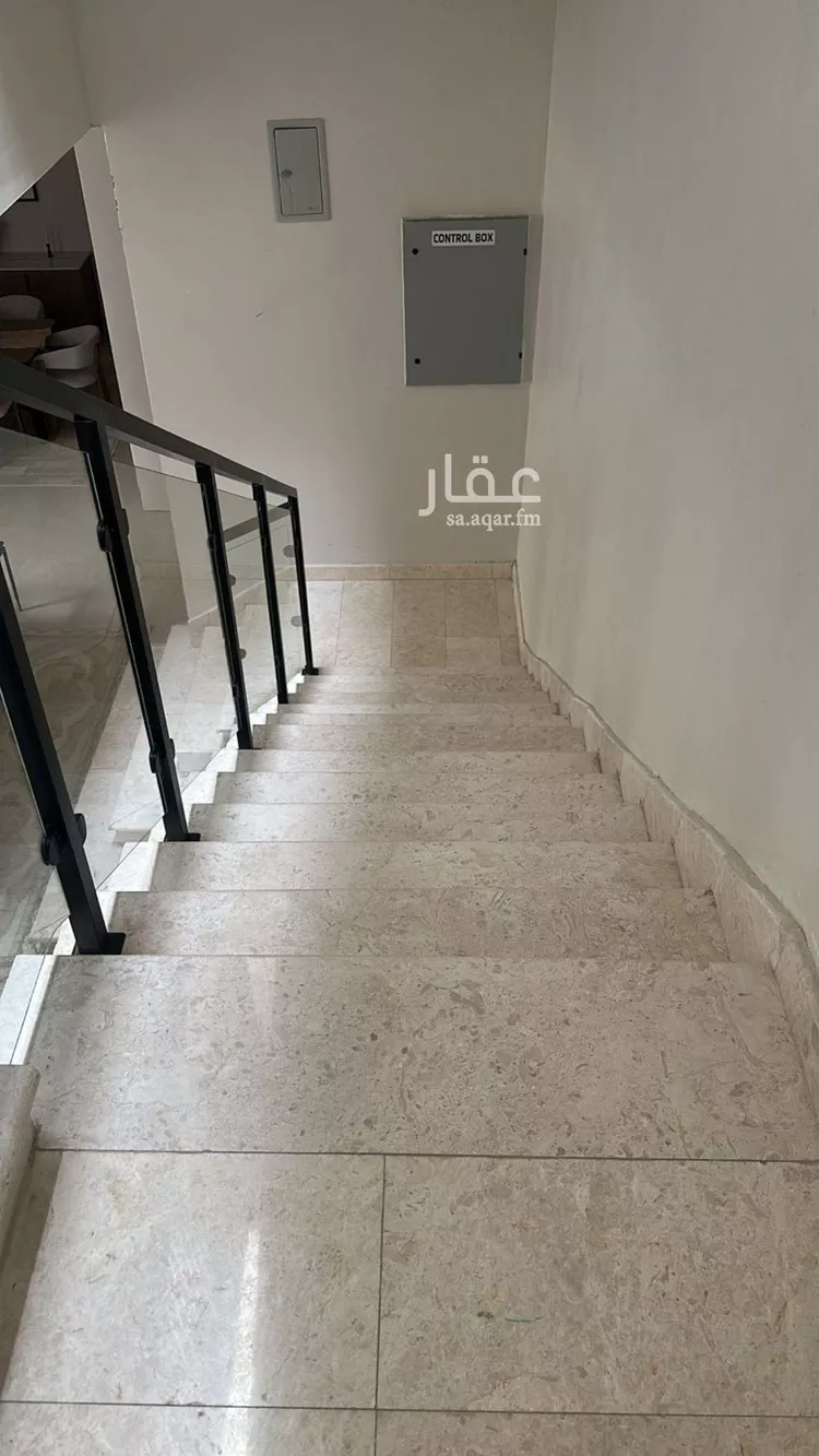 فيلا للبيع في شارع رقم 339, حي ظهرة لبن, مدينة الرياض, منطقة الرياض صورة 4