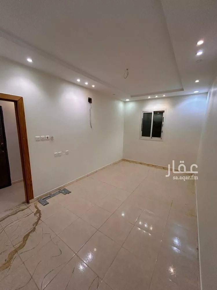 شقة للإيجار في شارع فضيلة السيد محمد حسين افندي, حي الرمال, مدينة الرياض, منطقة الرياض صورة 3
