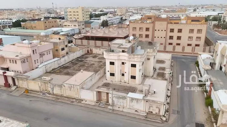 فيلا للبيع في شارع اسماعيل بن سعيد الثقفي, حي السليمانية, مدينة عنيزة, منطقة القصيم صورة 4