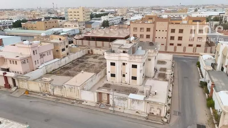 فيلا للبيع في شارع اسماعيل بن سعيد الثقفي, حي السليمانية, مدينة عنيزة, منطقة القصيم