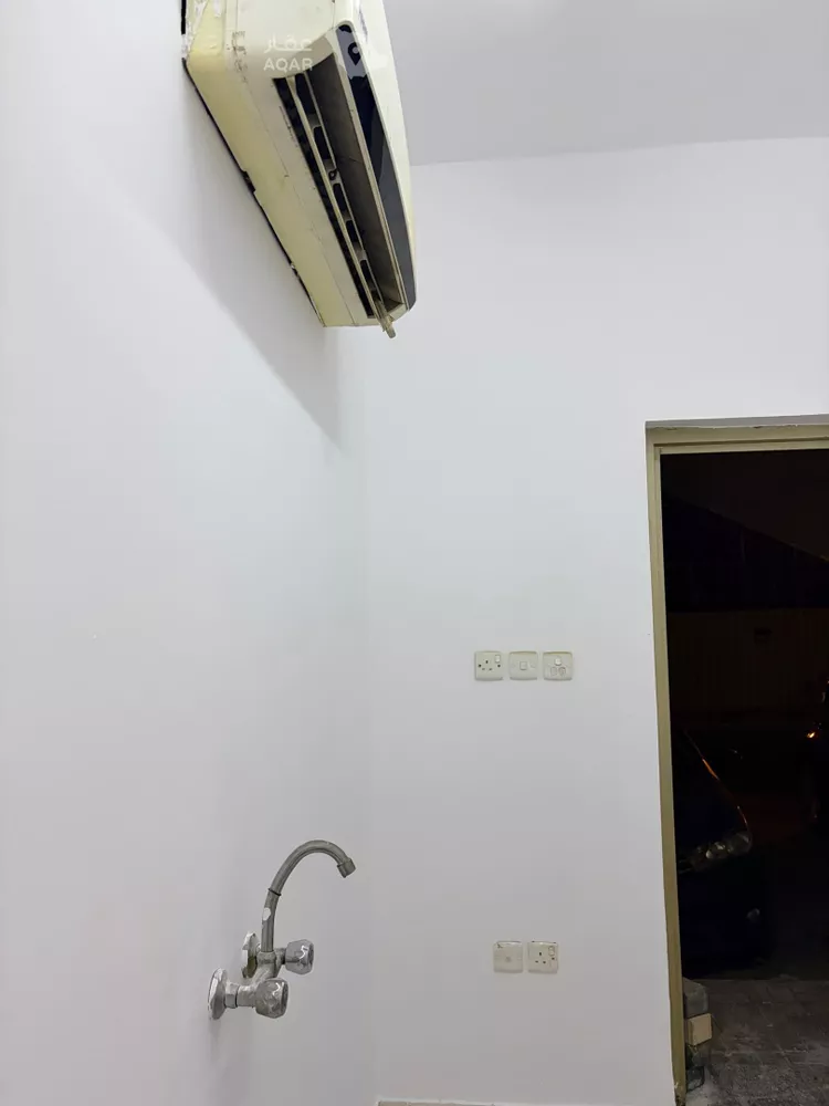 Room for Rent in Riyadh Al Yasmin 7