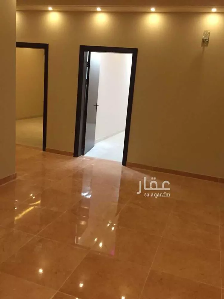 فيلا للبيع في شارع بدر, حي الملك فهد, مدينة المجمعة, منطقة الرياض صورة 3