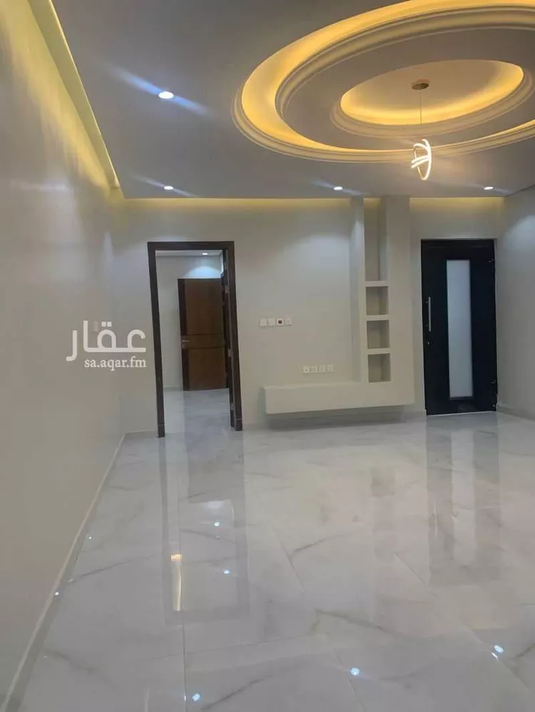 عمارة للبيع في شارع البراء بن مالك, حي الشراع, مدينة الخبر, المنطقة الشرقية 9