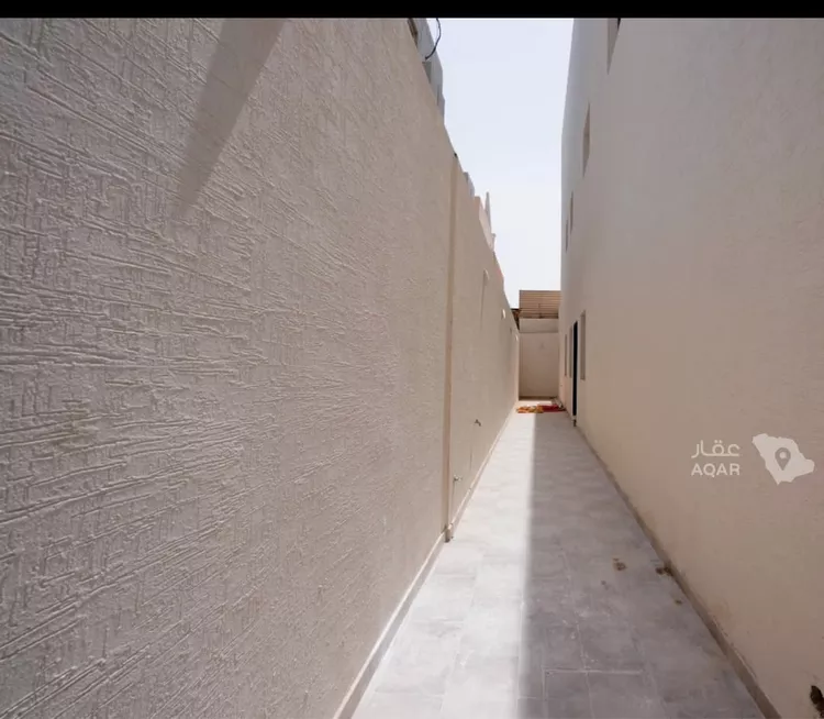 Floor for Sale in Riyadh Dhahrat Al Badi'ah صورة 3