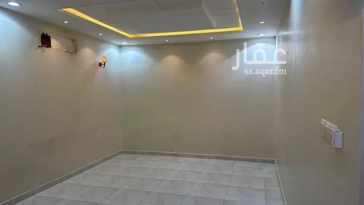 فيلا للإيجار في شارع شاكر بن مكي ، حي ديراب ، الرياض ، منطقة الرياض 7