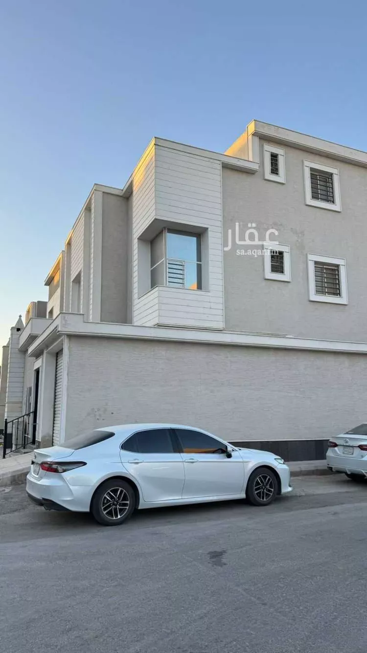 فيلا للإيجار في شارع خزام , حي الرمال, مدينة الرياض, منطقة الرياض