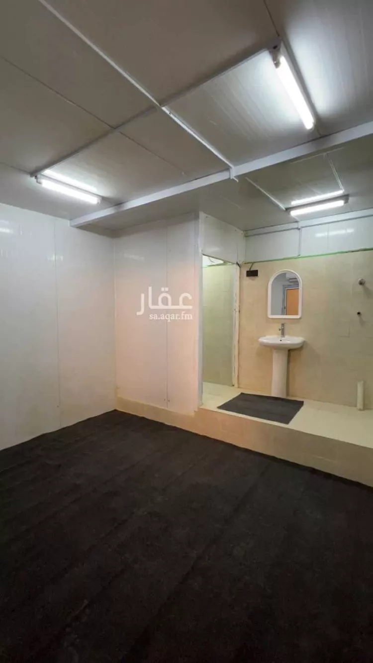 فيلا للإيجار في شارع جبل العين, حي ظهرة لبن, مدينة الرياض, منطقة الرياض صورة 2
