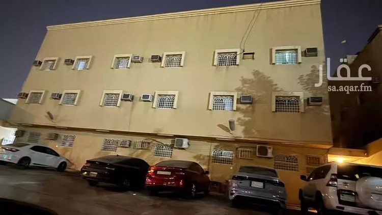 Building for Sale in Riyadh Badr صورة 4