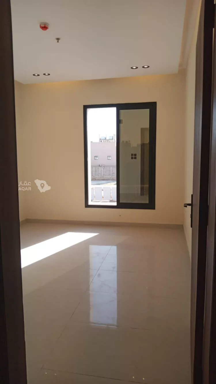 شقة للبيع في شارع السخاء, حي بدر, مدينة الرياض, منطقة الرياض صورة 3