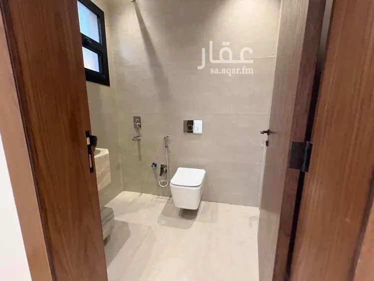 دور للبيع في شارع الفضل اليزيدي, حي السويدي الغربي, مدينة الرياض, منطقة الرياض 8