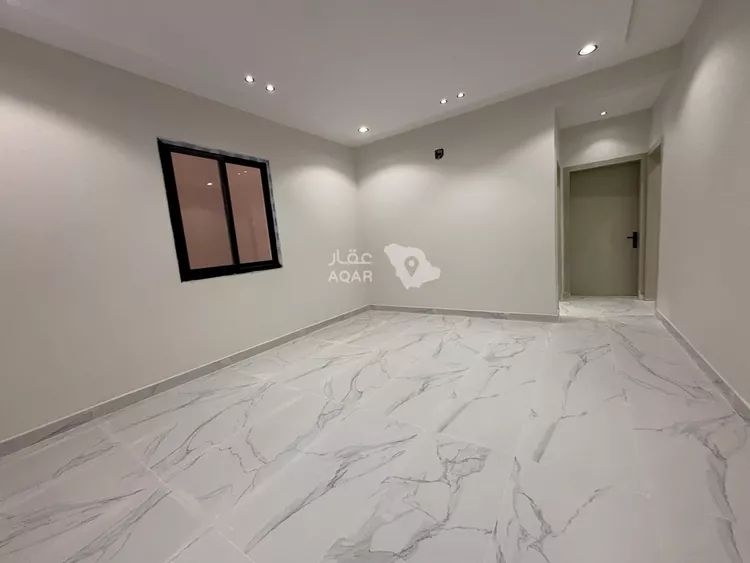 دور للبيع في شارع 8عكاظ, حي عكاظ, مدينة الرياض, منطقة الرياض صورة 5