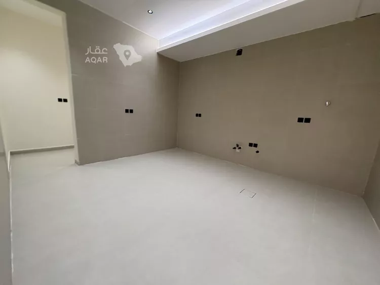 Floor for Sale in Riyadh Badr 9