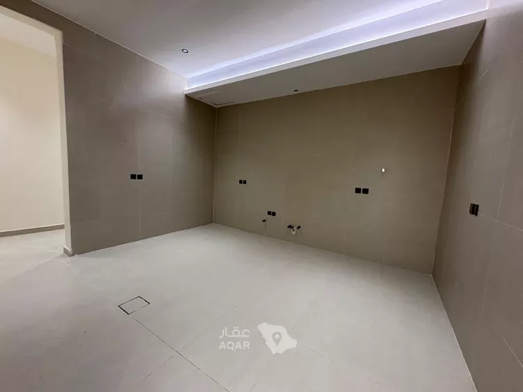 Floor for Sale in Riyadh Badr 11