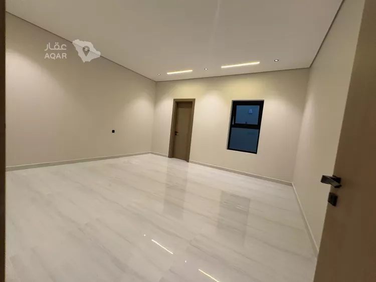 Floor for Sale in Riyadh Dhahrat Namar 10