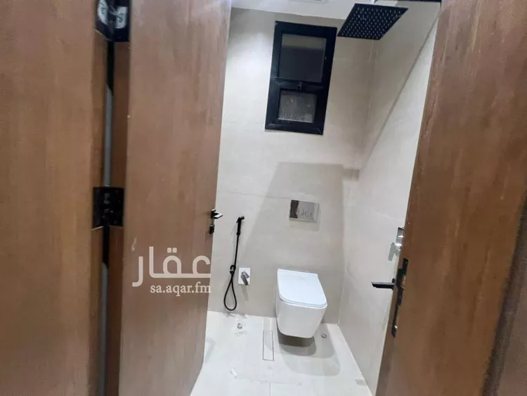 Floor for Sale in Riyadh Okaz صورة 4
