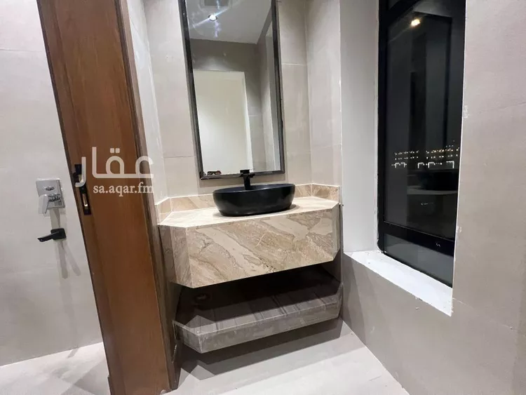دور للبيع في شارع محمد بن أبي السعادات, حي عكاظ, مدينة الرياض, منطقة الرياض 10