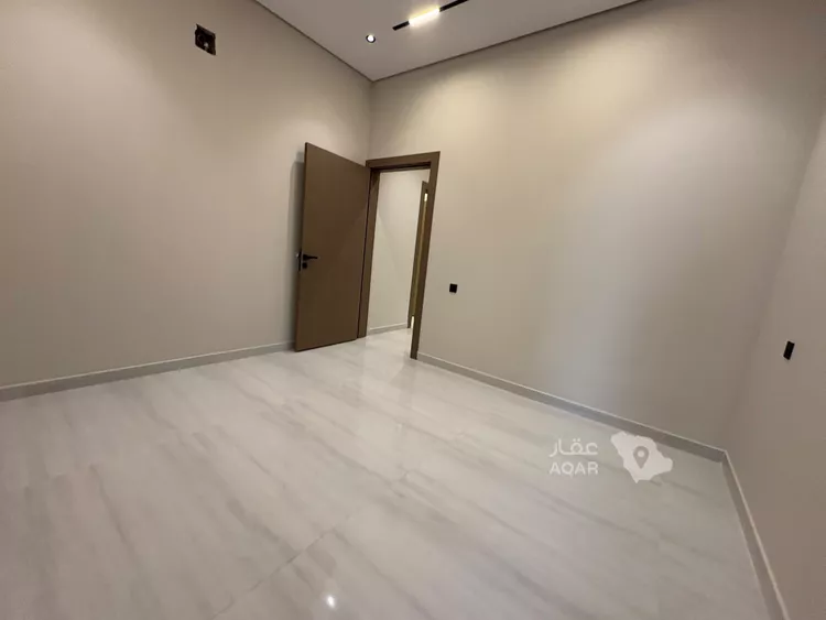 Floor for Sale in Riyadh Dhahrat Namar 4