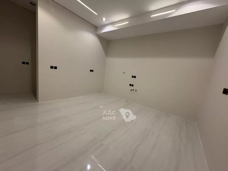 Floor for Sale in Riyadh Dhahrat Namar 6