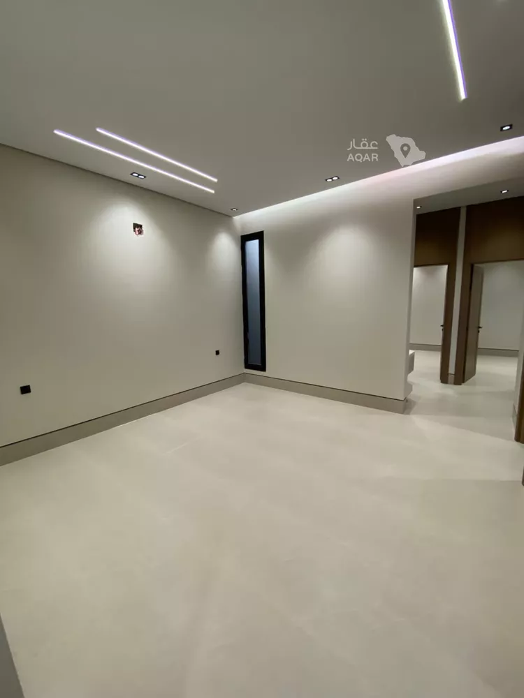 Floor for Sale in Riyadh Az Zahrah 4