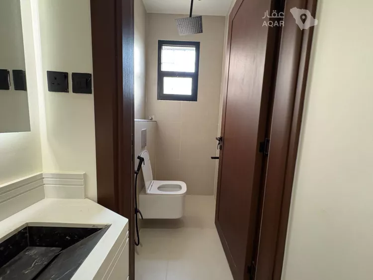 Floor for Sale in Riyadh Badr 10