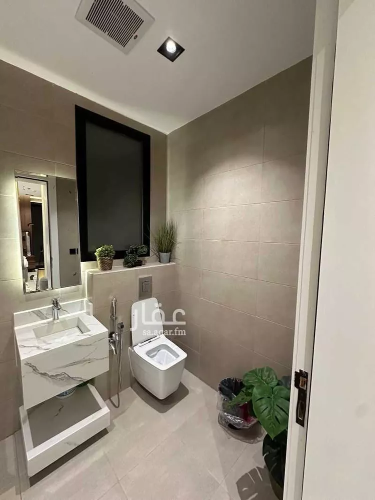 شقة للإيجار في شارع العين البيضاء ، حي غرناطة ، الرياض ، منطقة الرياض