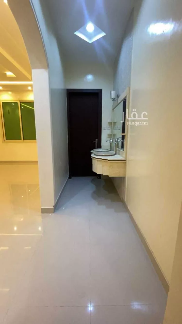 دور للإيجار في شارع عبدالعزيز الربيعه ، حي عكاظ ، الرياض ، منطقة الرياض 1 صورة