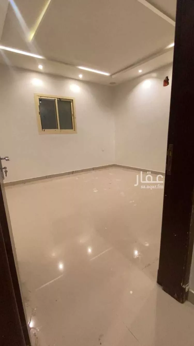 دور للإيجار في شارع عبدالعزيز الربيعه ، حي عكاظ ، الرياض ، منطقة الرياض صورة 3
