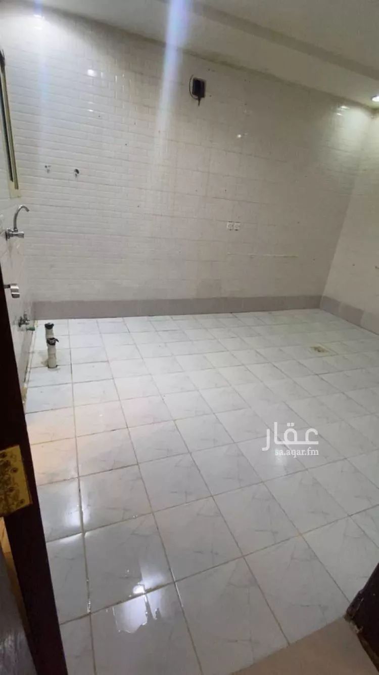 دور للإيجار في شارع عبدالعزيز الربيعه ، حي عكاظ ، الرياض ، منطقة الرياض صورة 5