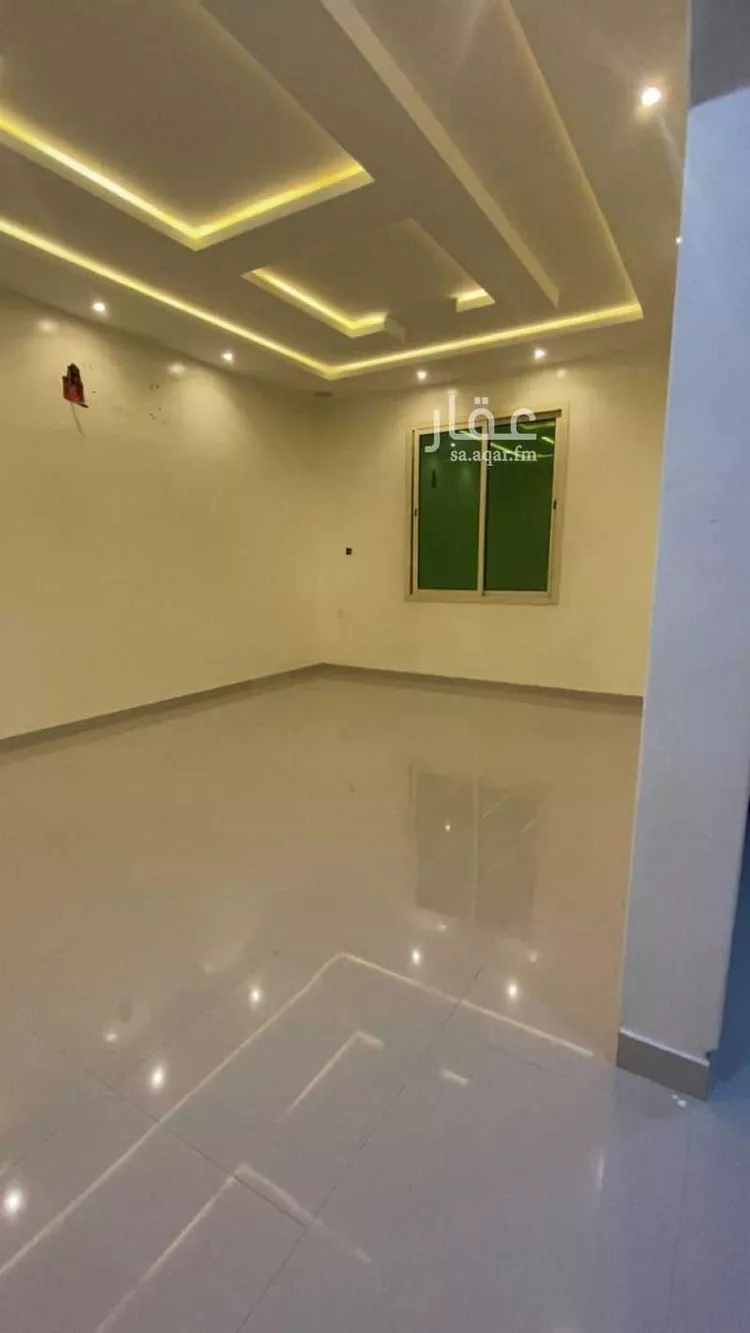 دور للإيجار في شارع عبدالعزيز الربيعه, حي عكاظ, مدينة الرياض, منطقة الرياض صورة 5