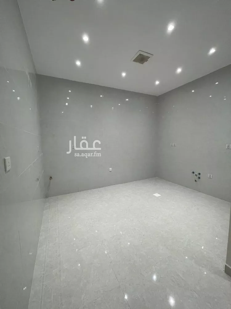 شقة للبيع في شارع احمد لاري, حي العزيزية, مدينة جدة, منطقة مكة المكرمة صورة 4