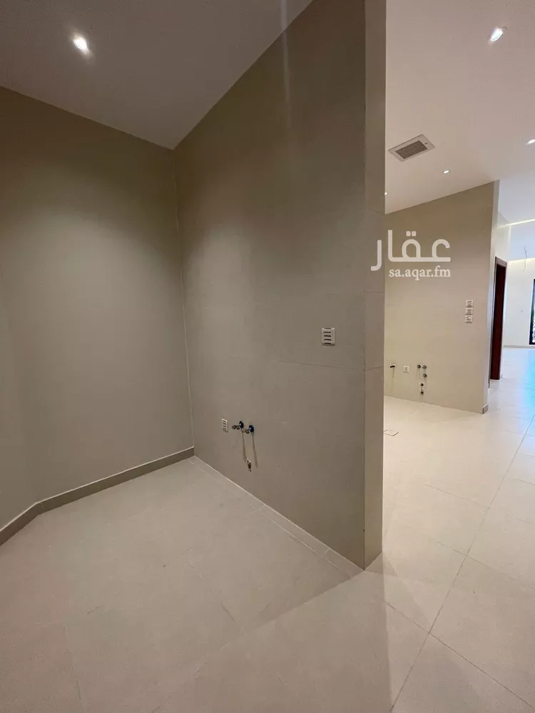 شقة للبيع في شارع جابر ابن حيان, حي العزيزية, مدينة جدة, منطقة مكة المكرمة 11