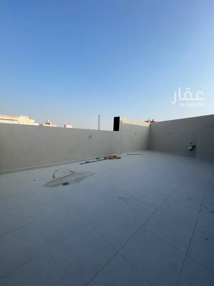 شقة للبيع في شارع إسحاق بن عبدالرحمن, حي الربوة, مدينة جدة, منطقة مكة المكرمة صورة 2