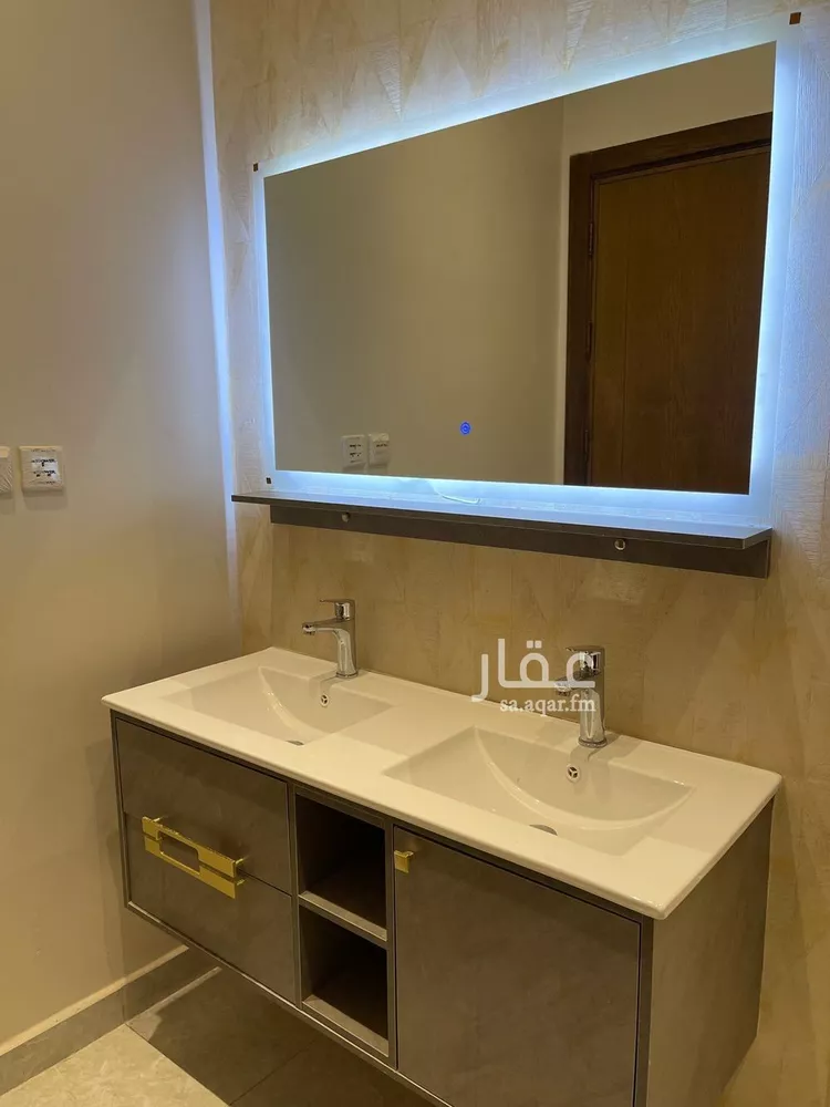 شقة للبيع في شارع رماح, حي الورود, مدينة جدة, منطقة مكة المكرمة صورة 3