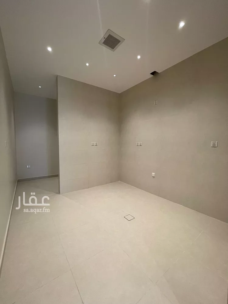 شقة للبيع في شارع جابر ابن حيان, حي العزيزية, مدينة جدة, منطقة مكة المكرمة 12