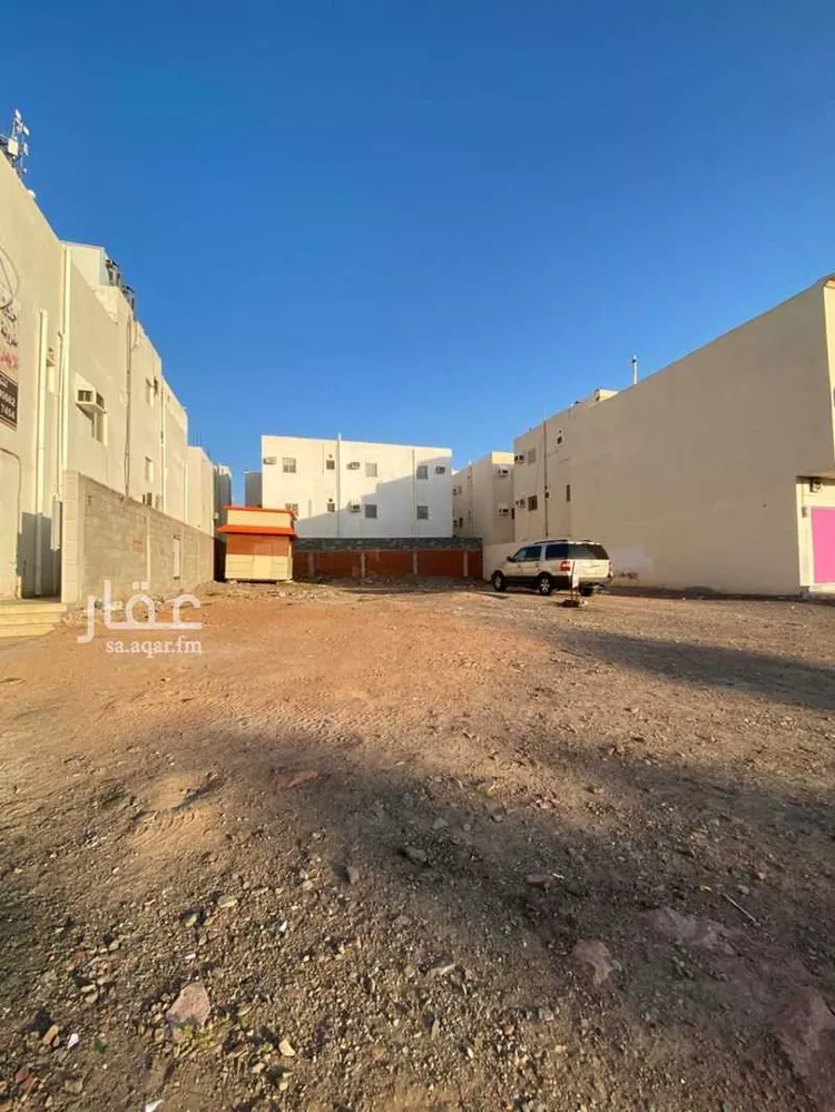 أرض للإيجار في شارع الحارث ابن عمرو الانصاري ، حي الدفاع ، المدينة المنورة ، منطقة المدينة المنورة