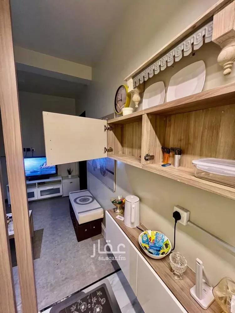 شقة للإيجار في شارع عبدالله بن عامر الحضرمي ، حي المعيزلة ، الرياض ، منطقة الرياض صورة 2