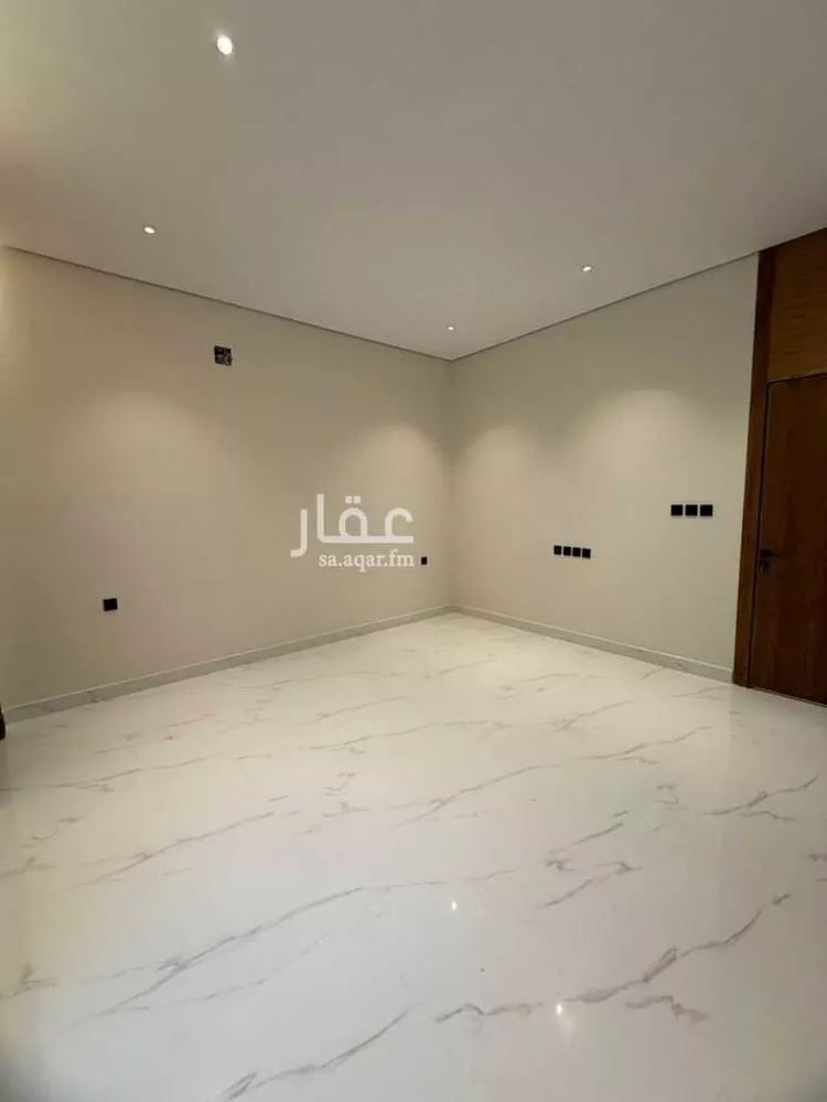 دور للبيع في شارع الصياد, حي الجنادرية, مدينة الرياض, منطقة الرياض صورة 3