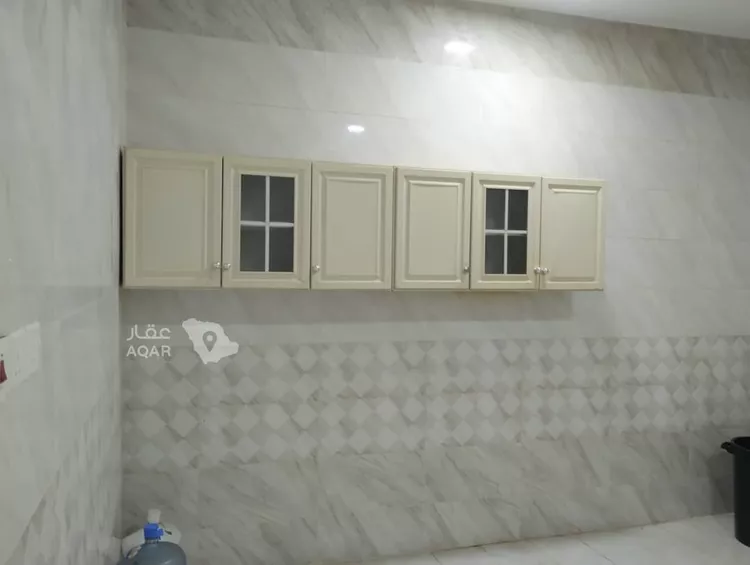 عمارة للإيجار في شارع النبهانية, حي غرناطة, مدينة النبهانية, منطقة القصيم 7