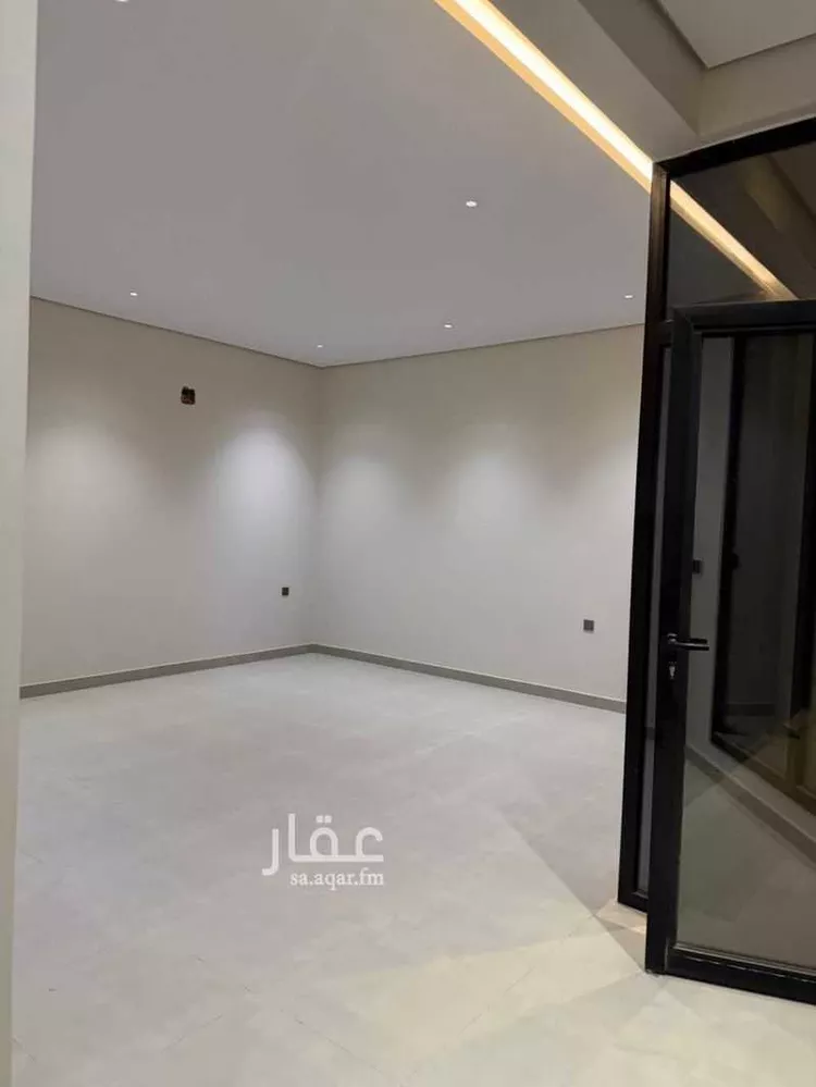 دور للبيع في شارع نصر الجيلاني ، حي الشرق ، الرياض ، منطقة الرياض صورة 4