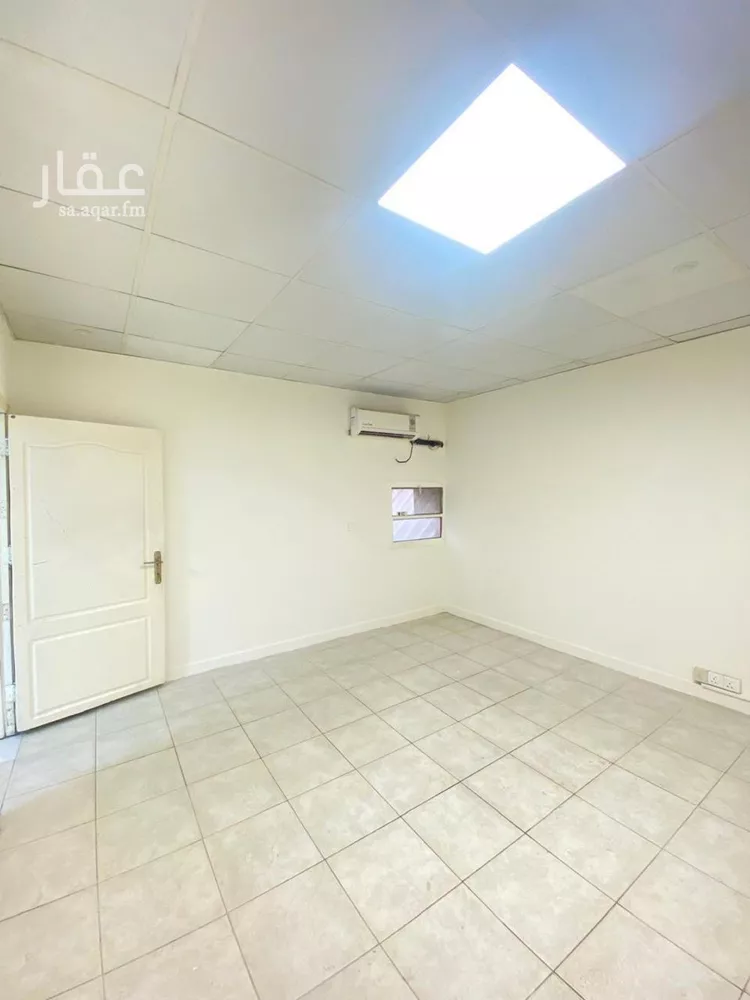 Commercial Office for Rent in Riyadh Al Malaz صورة 5