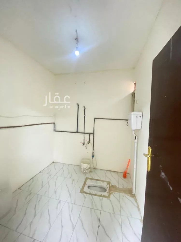 Commercial Office for Rent in Riyadh Al Malaz صورة 3