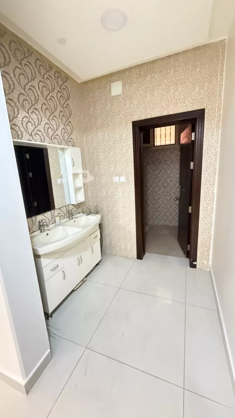 فيلا للبيع في شارع معاويه بن مالك, حي النخيل, مدينة بريدة, منطقة القصيم صورة 5